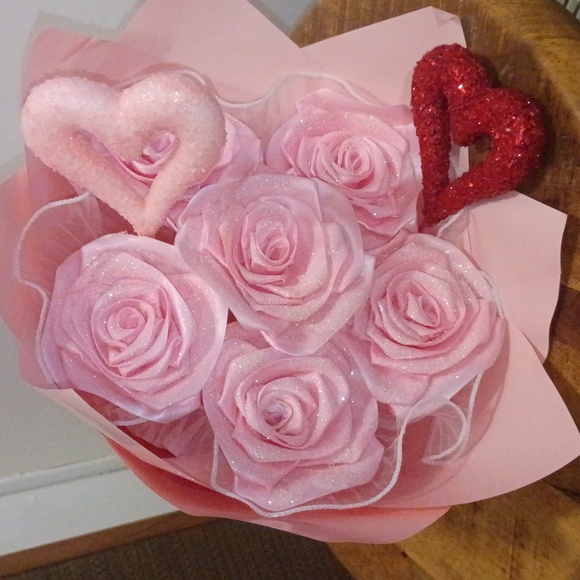 Pink Rose Bouquet with Heart Accents - Picture 2 of 2
